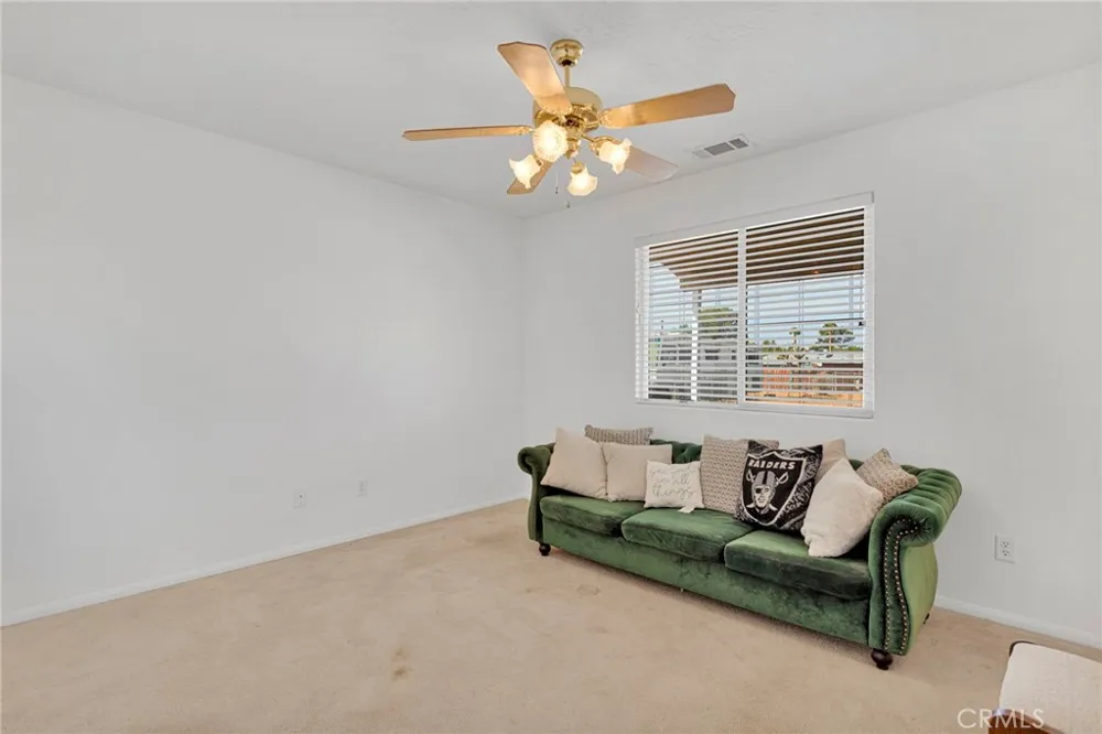 13240 Skiomah Apple Valley, CA 92308