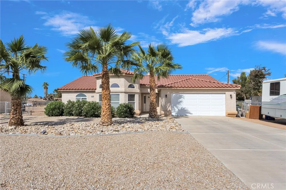13240 Skiomah Apple Valley, CA 92308