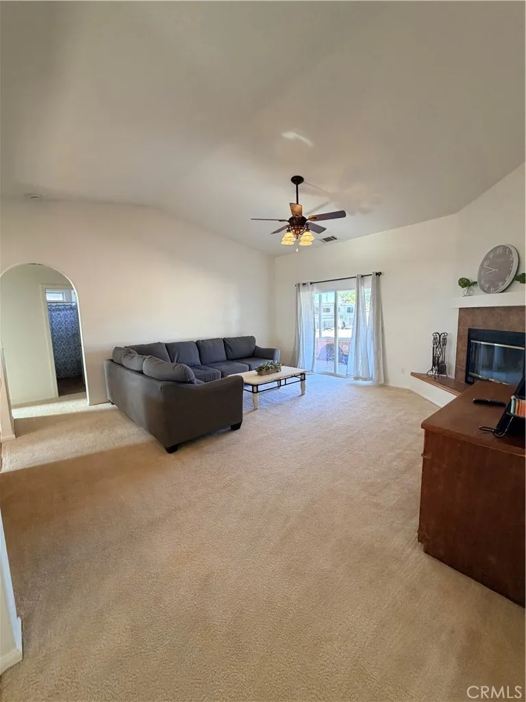 13240 Skiomah Apple Valley, CA 92308