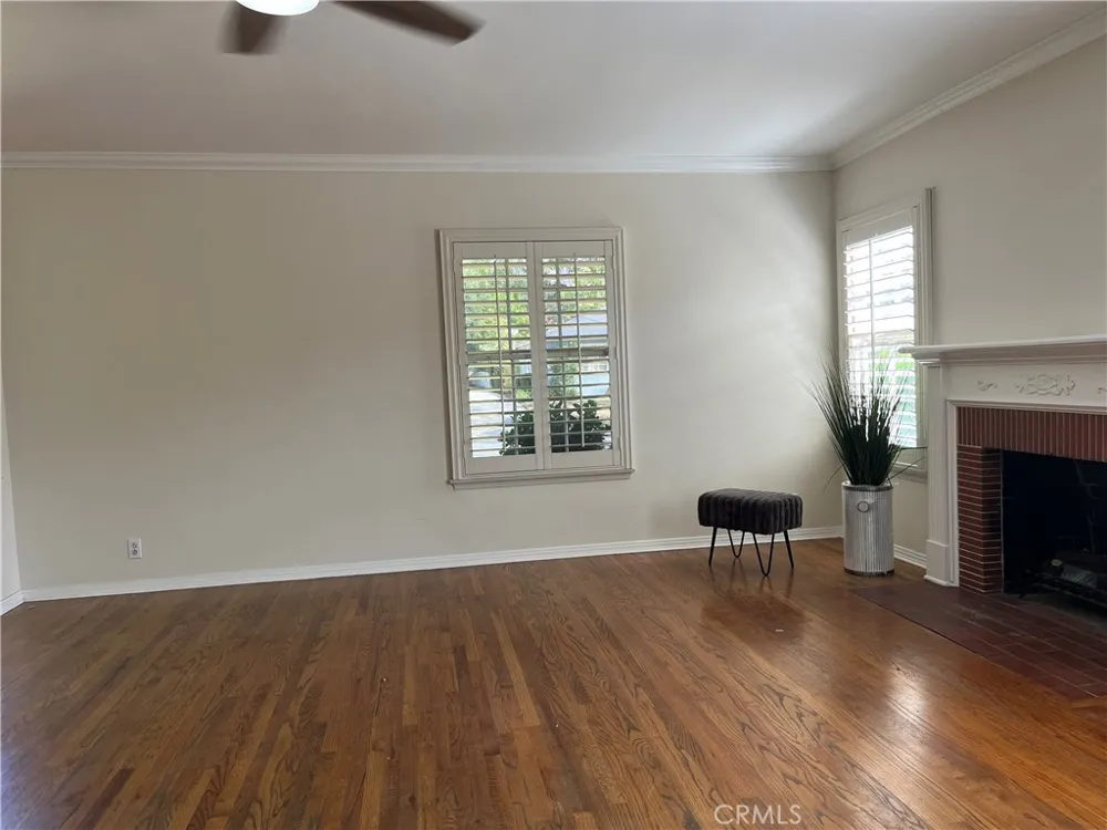 2440 Queensberry Road Pasadena, CA 91104