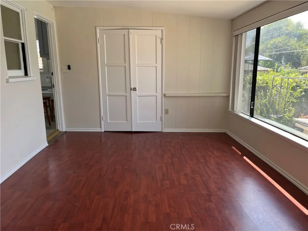 2440 Queensberry Road Pasadena, CA 91104