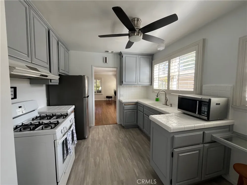 2440 Queensberry Road Pasadena, CA 91104