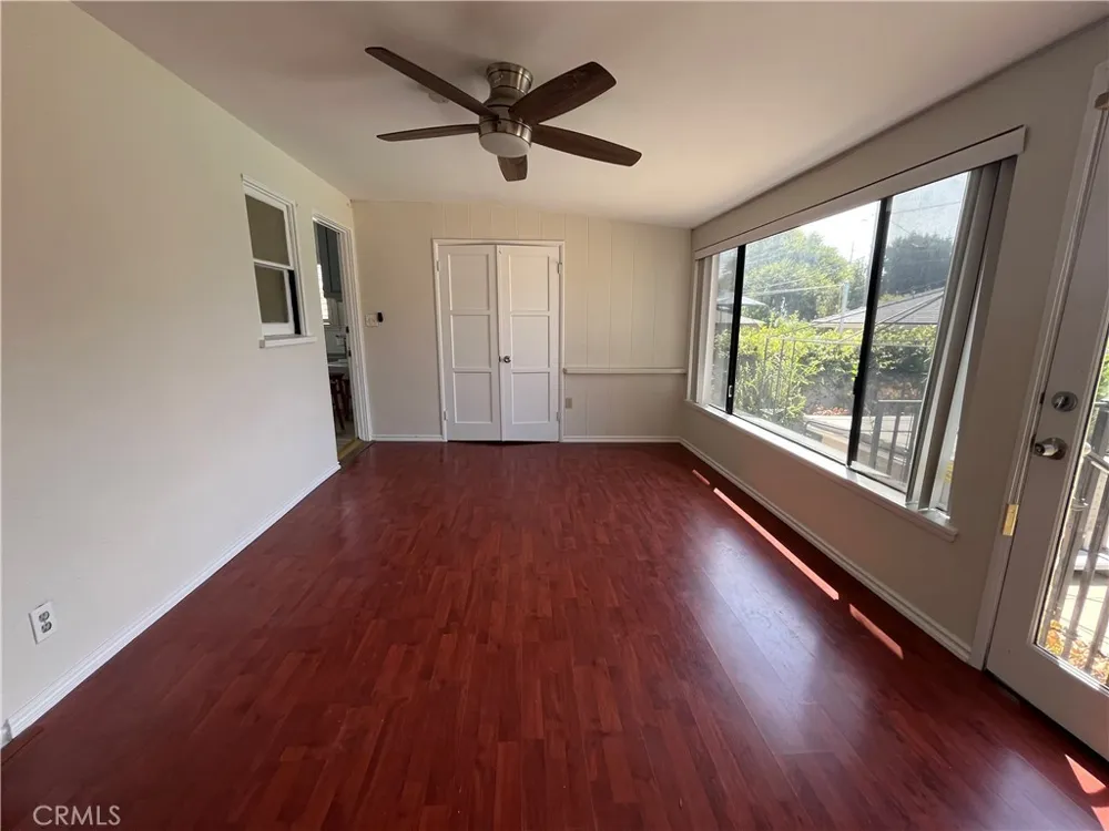 2440 Queensberry Road Pasadena, CA 91104