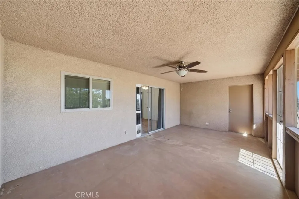 7363 Hermosa Yucca Valley, CA 92284