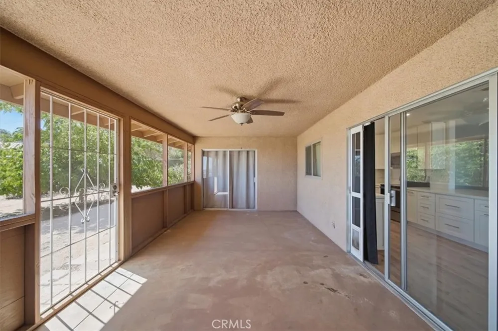 7363 Hermosa Yucca Valley, CA 92284