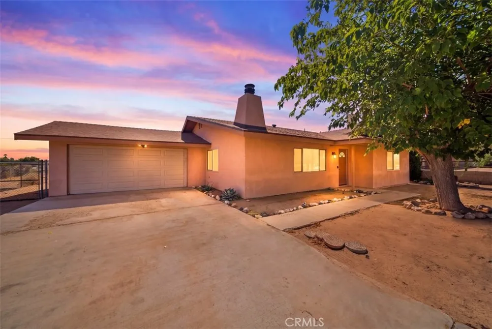 7363 Hermosa Yucca Valley, CA 92284