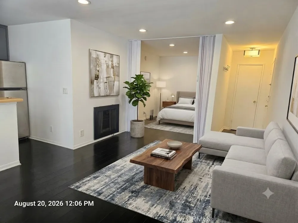 11645 Montana Avenue #110 Los Angeles, CA 90049