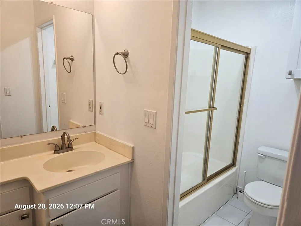 11645 Montana Avenue #110 Los Angeles, CA 90049