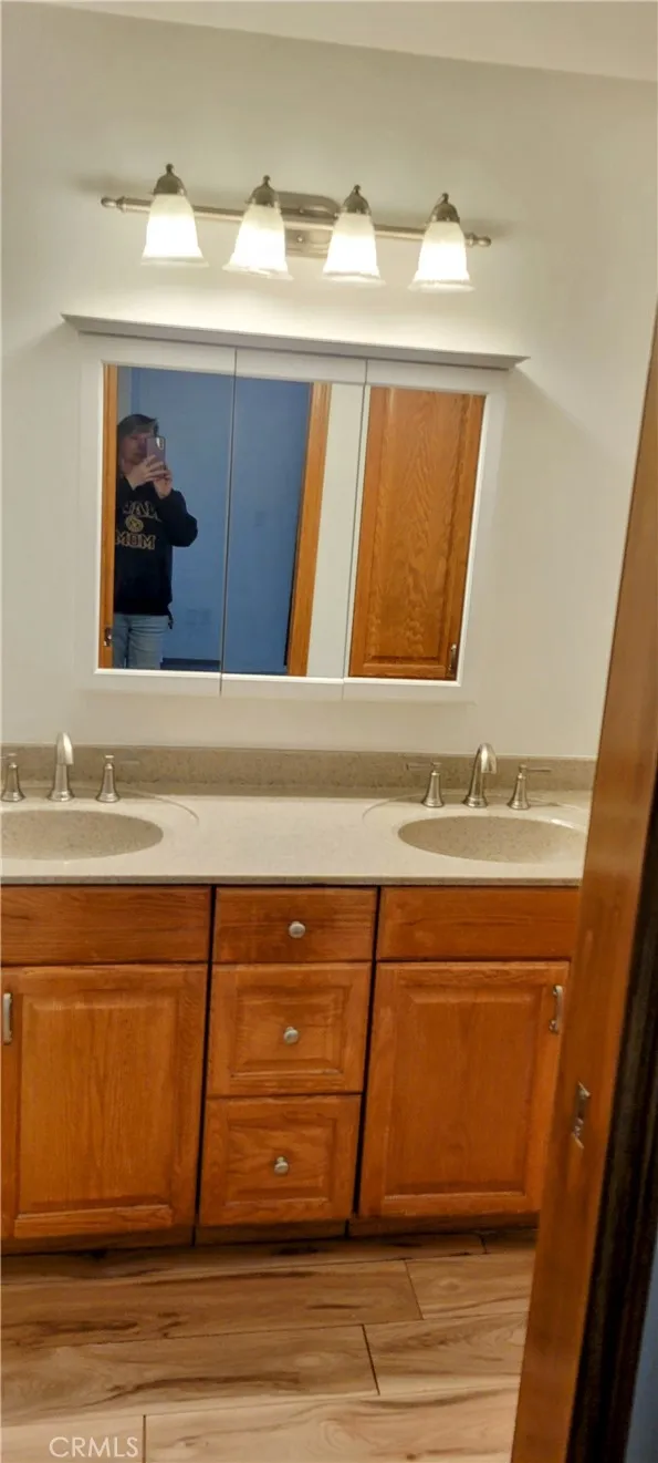 389 Dorn Crestline, CA 92325