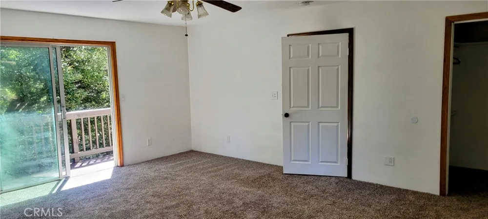 389 Dorn Crestline, CA 92325