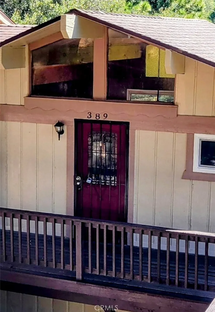 389 Dorn Crestline, CA 92325