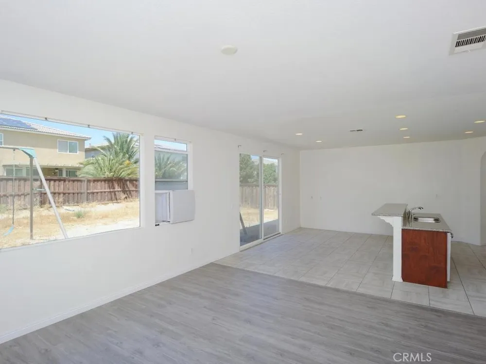 15246 Diamond Road Victorville, CA 92394