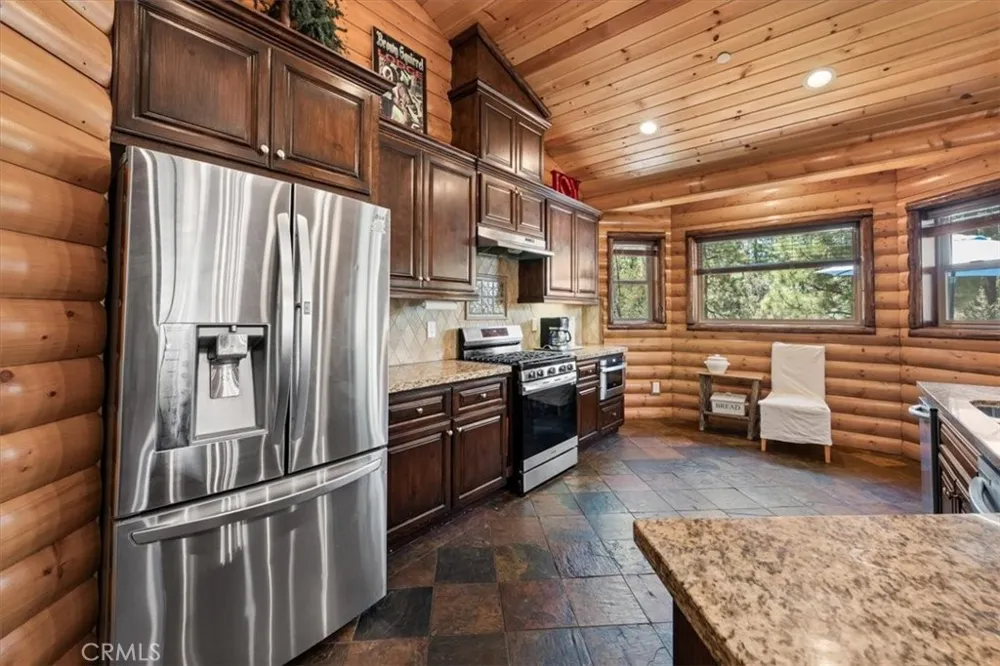 132 Stony Creek Big Bear Lake, CA 92315