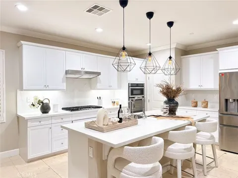 4883 S Bountiful