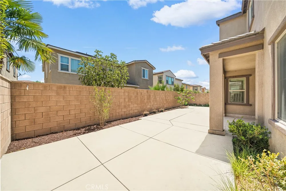 4883 S Bountiful Ontario, CA 91762