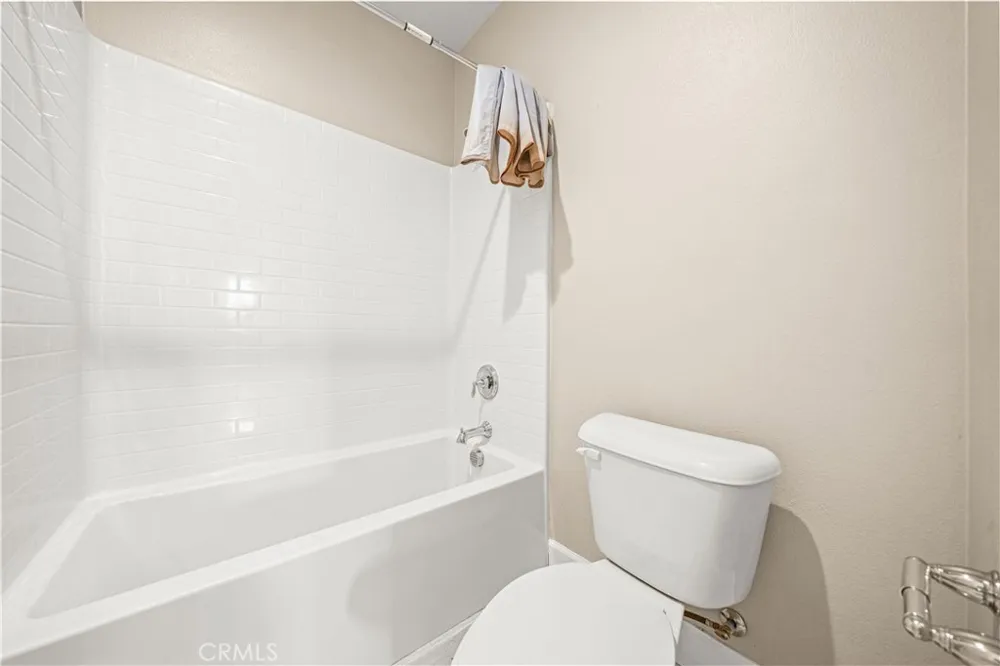 4883 S Bountiful Ontario, CA 91762