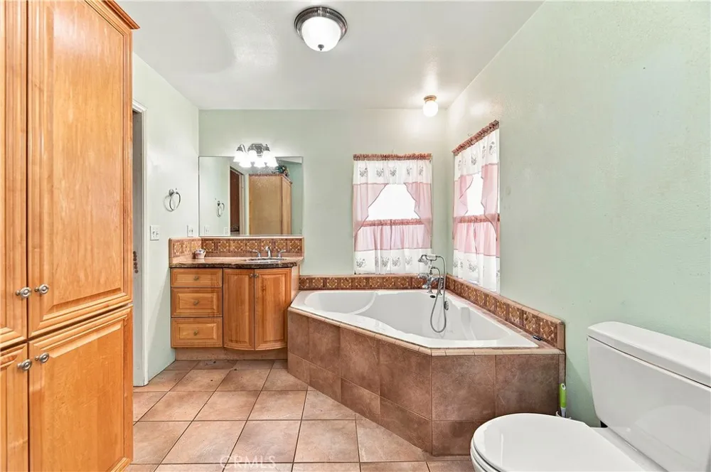 21658 Waite Wildomar, CA 92595
