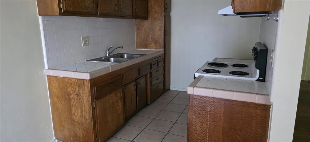 2300 Mountain Avenue #03 San Bernardino, CA 92404