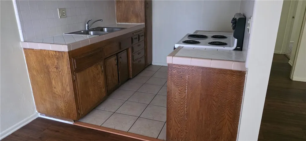 2300 Mountain Avenue #03 San Bernardino, CA 92404