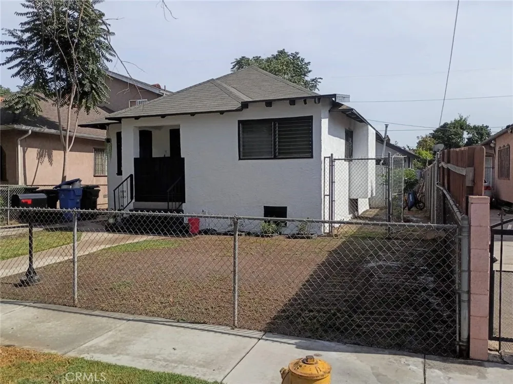 1580 E 45th Street Los Angeles, CA 90011