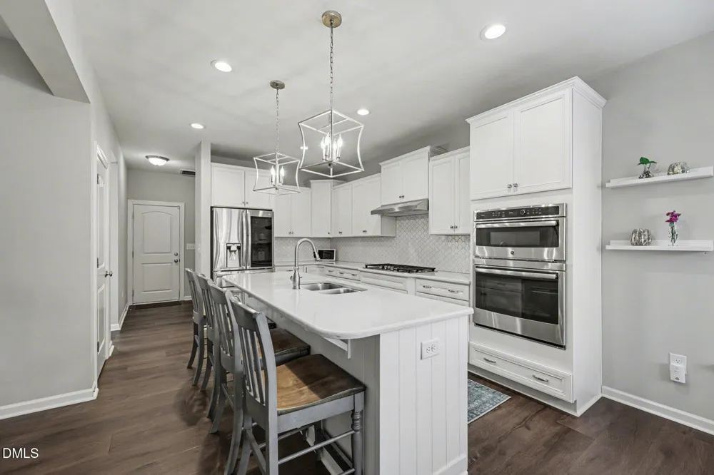 6002 Stone Valley Way Greensboro, NC 27455