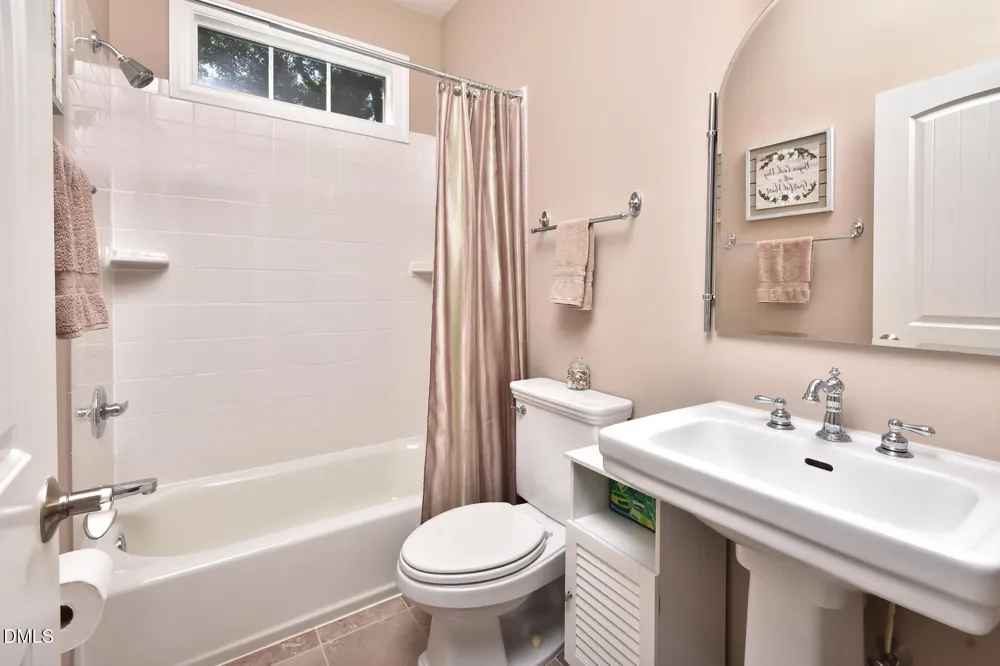 6 Northern Way Court Durham, NC 27712