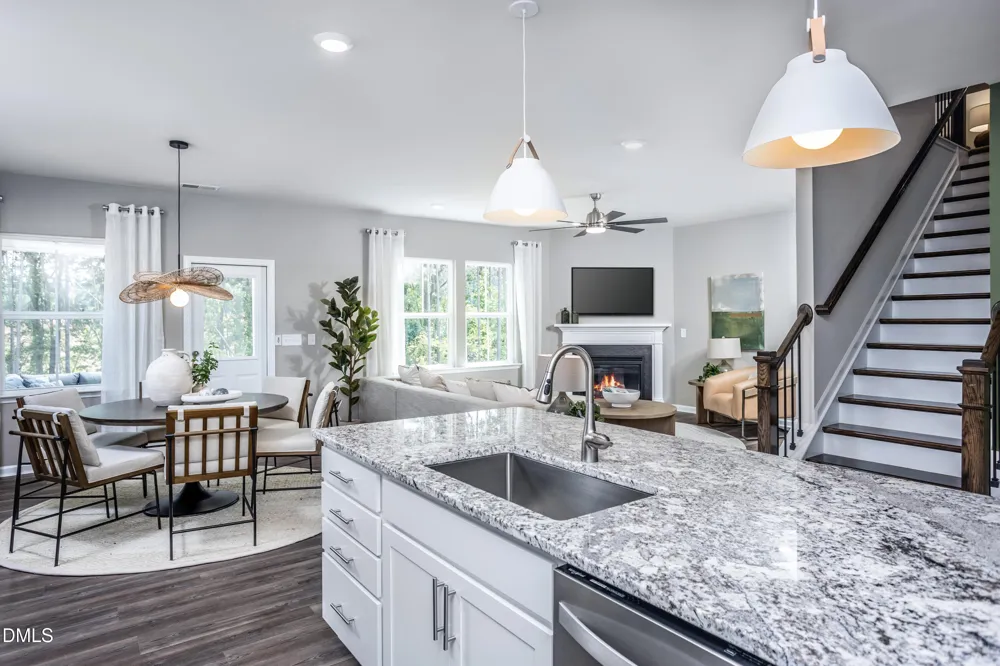 569 Fosterton Cottage Way Raleigh, NC 27603