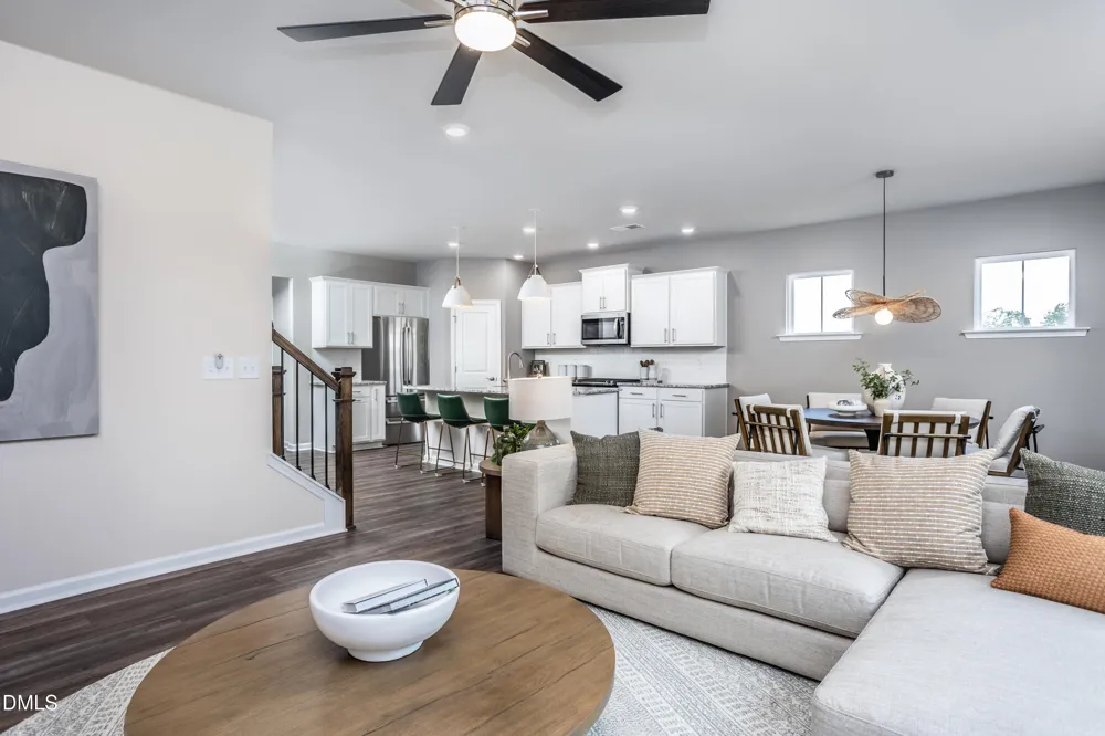 569 Fosterton Cottage Way Raleigh, NC 27603