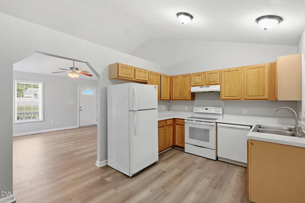 2003 Laurel Leaf Road Zebulon, NC 27597