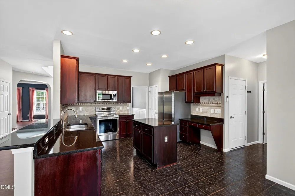 8245 Haines Creek Lane Raleigh, NC 27616