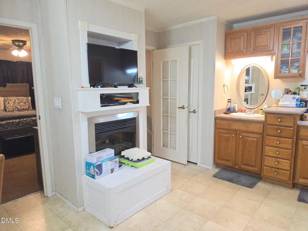 1019 Huckleberry Bottom Road Roanoke Rapids, NC 27870