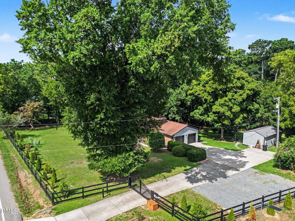 5932 Johnson Pond Road Fuquay Varina, NC 27526