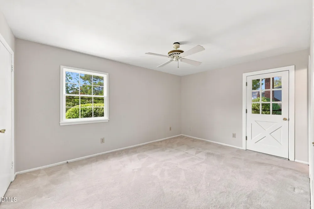 2371 Buckingham Road Burlington, NC 27217