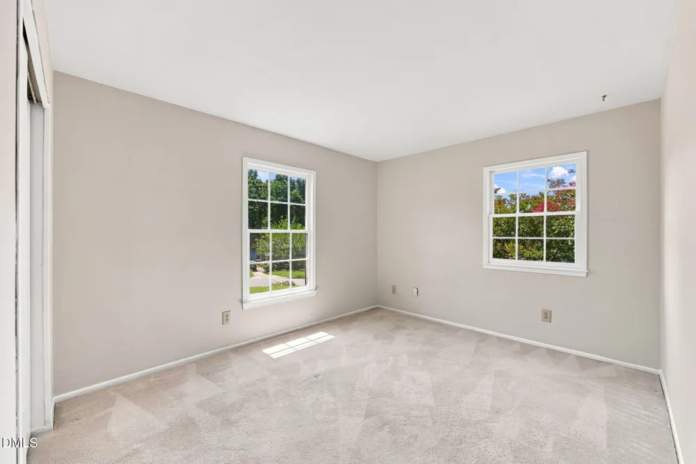 2371 Buckingham Road Burlington, NC 27217