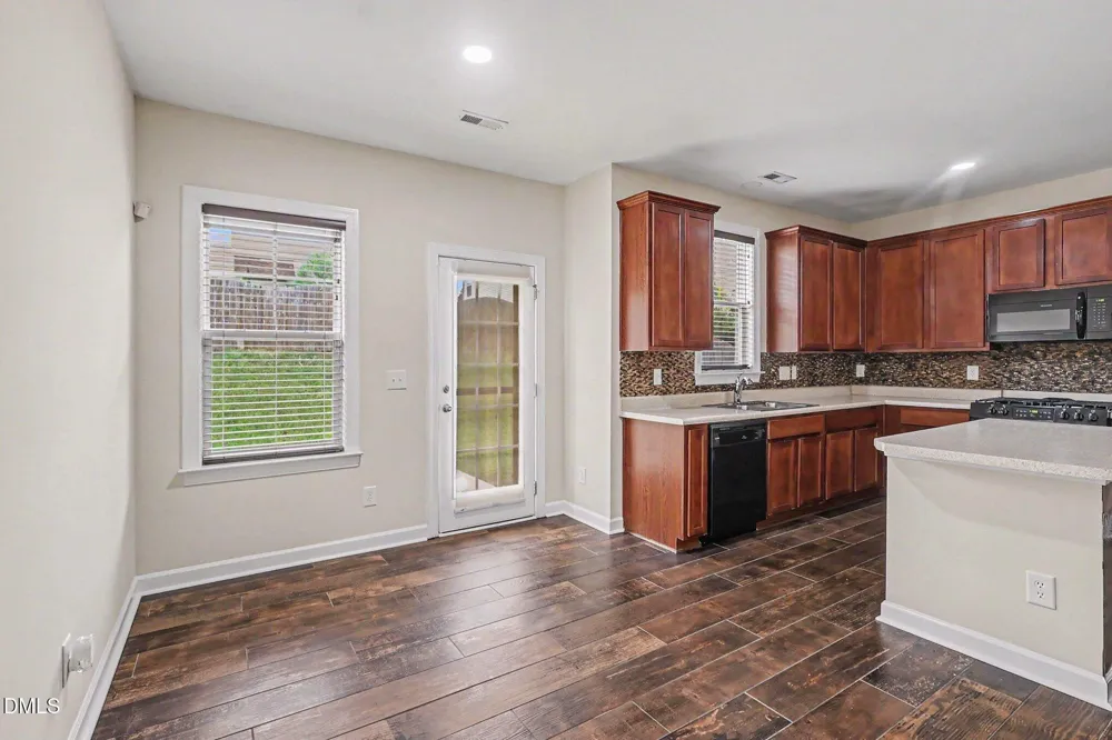 231 E Quailwood Drive Fuquay Varina, NC 27526