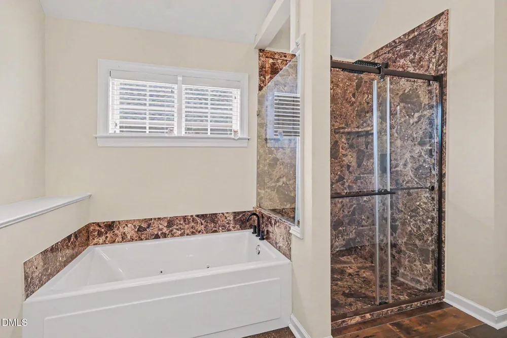 231 E Quailwood Drive Fuquay Varina, NC 27526