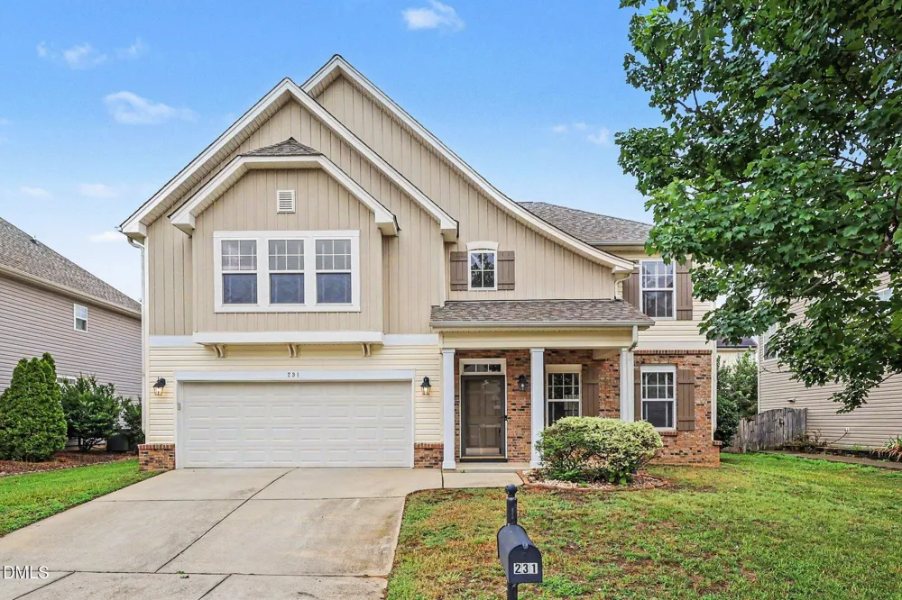 231 E Quailwood Drive Fuquay Varina, NC 27526