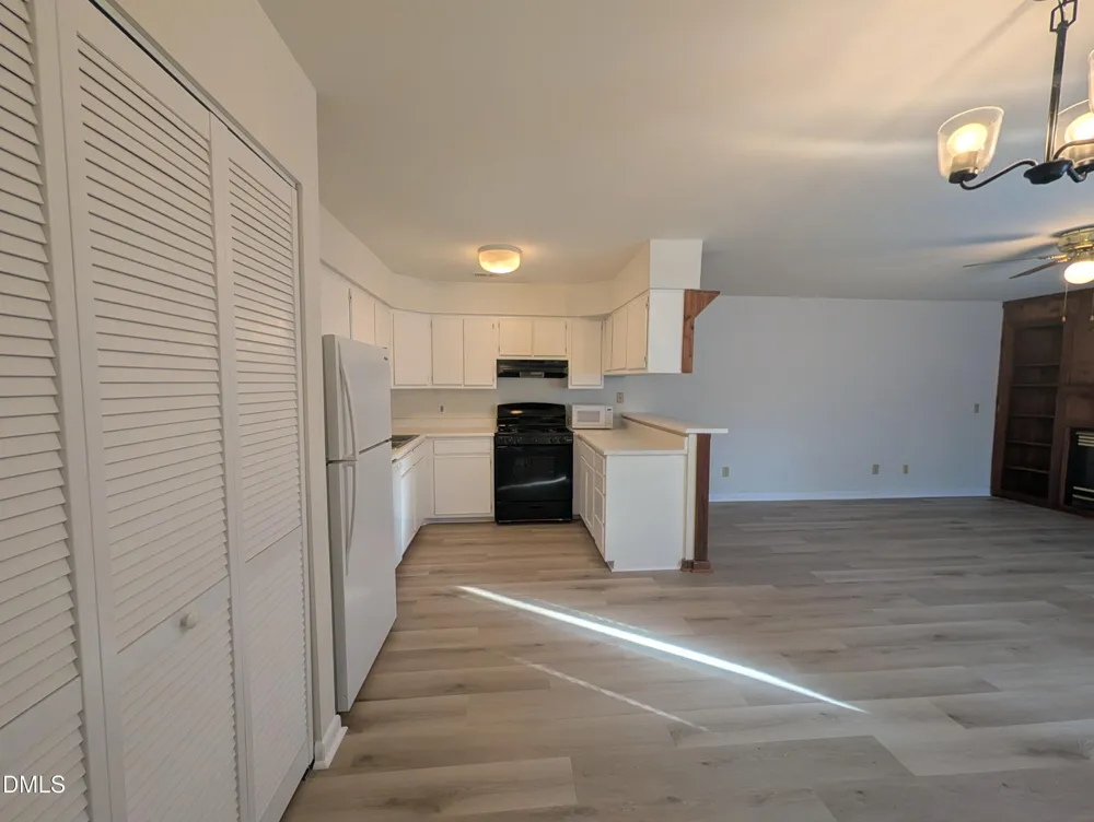 386 Summerwalk Circle Chapel Hill, NC 27517