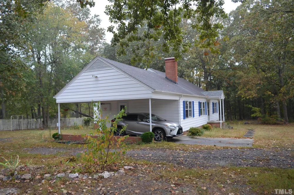 19121 Us-64 Siler City, NC 27344