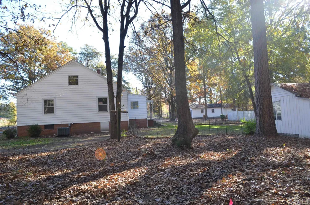 19121 Us-64 Siler City, NC 27344