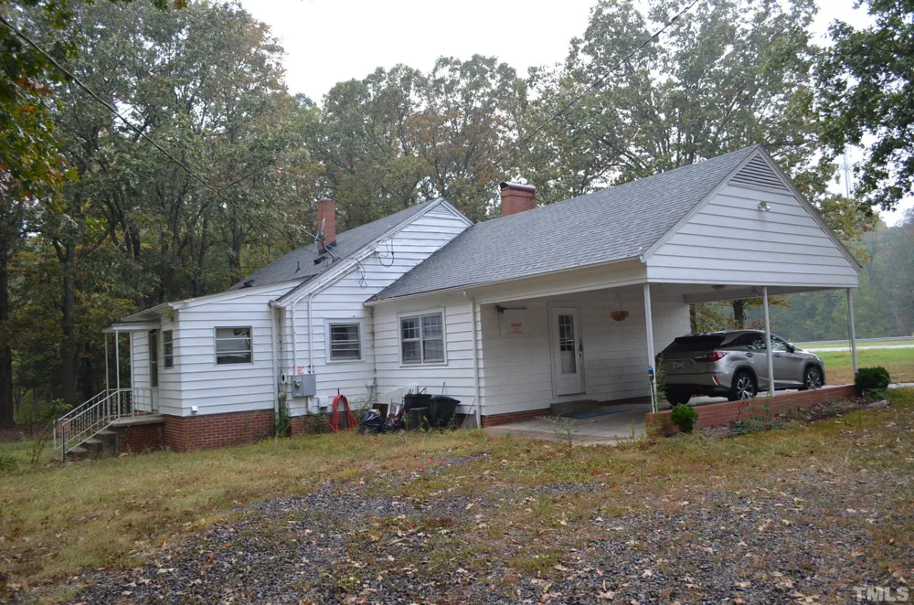 19121 Us-64 Siler City, NC 27344