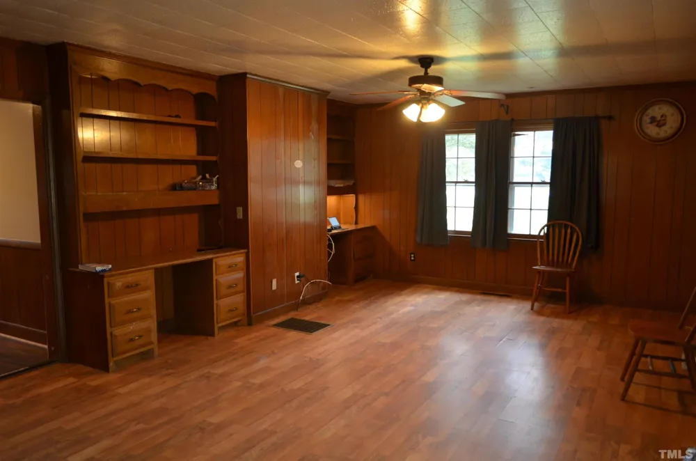 19121 Us-64 Siler City, NC 27344