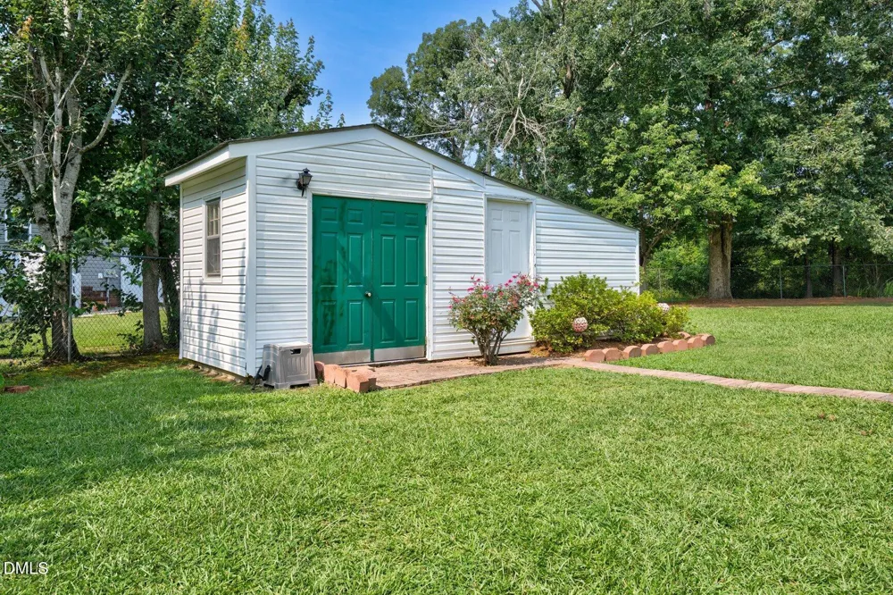 128 S Applewood Court Rocky Mount, NC 27803