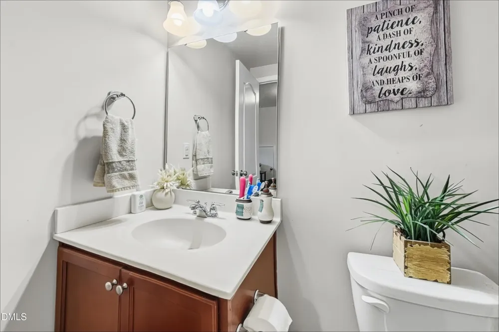 828 Poplar Street Durham, NC 27703