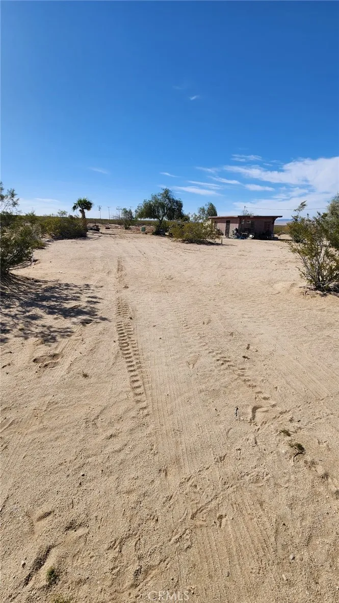 67826 Daisy 29 Palms, CA 92277