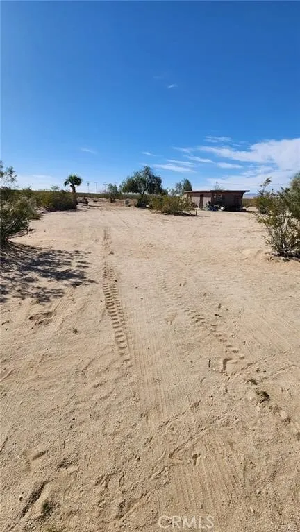 67826 Daisy 29 Palms, CA 92277