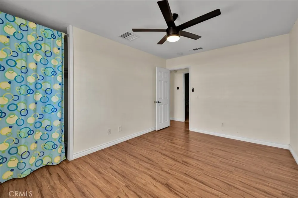 58832 Natoma Yucca Valley, CA 92284