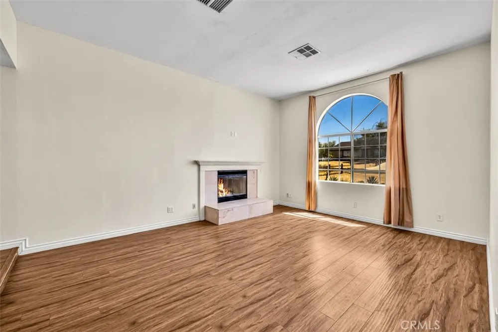 58832 Natoma Yucca Valley, CA 92284