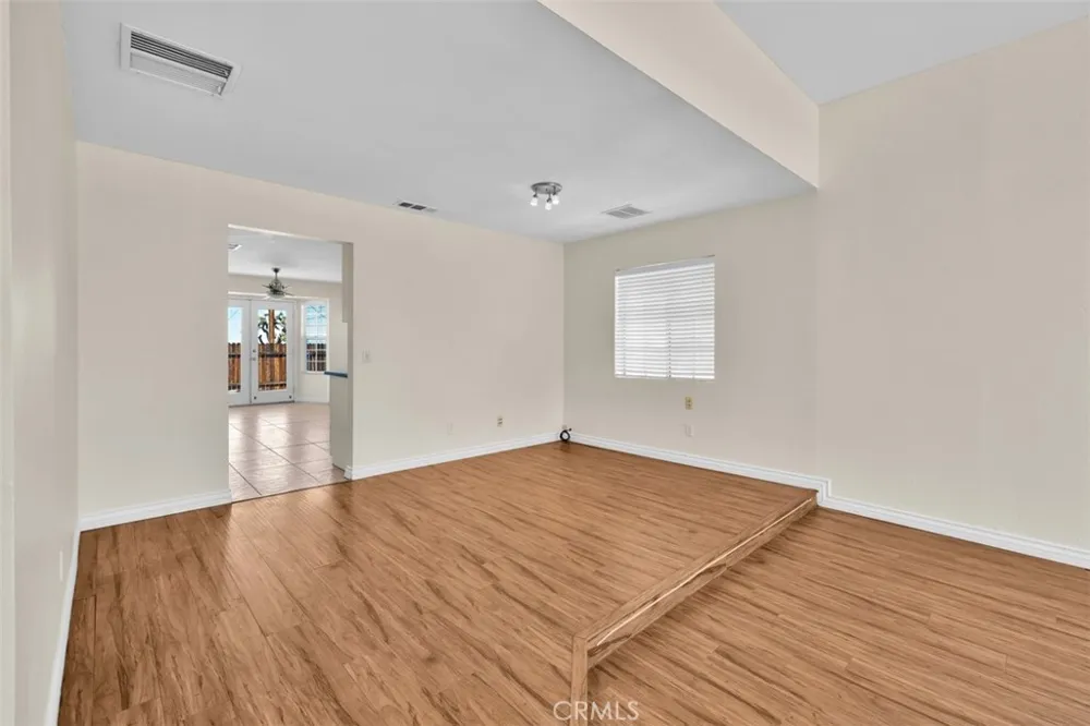 58832 Natoma Yucca Valley, CA 92284