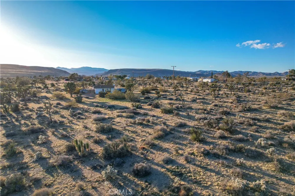 3567 Condalia Avenue Yucca Valley, CA 92284